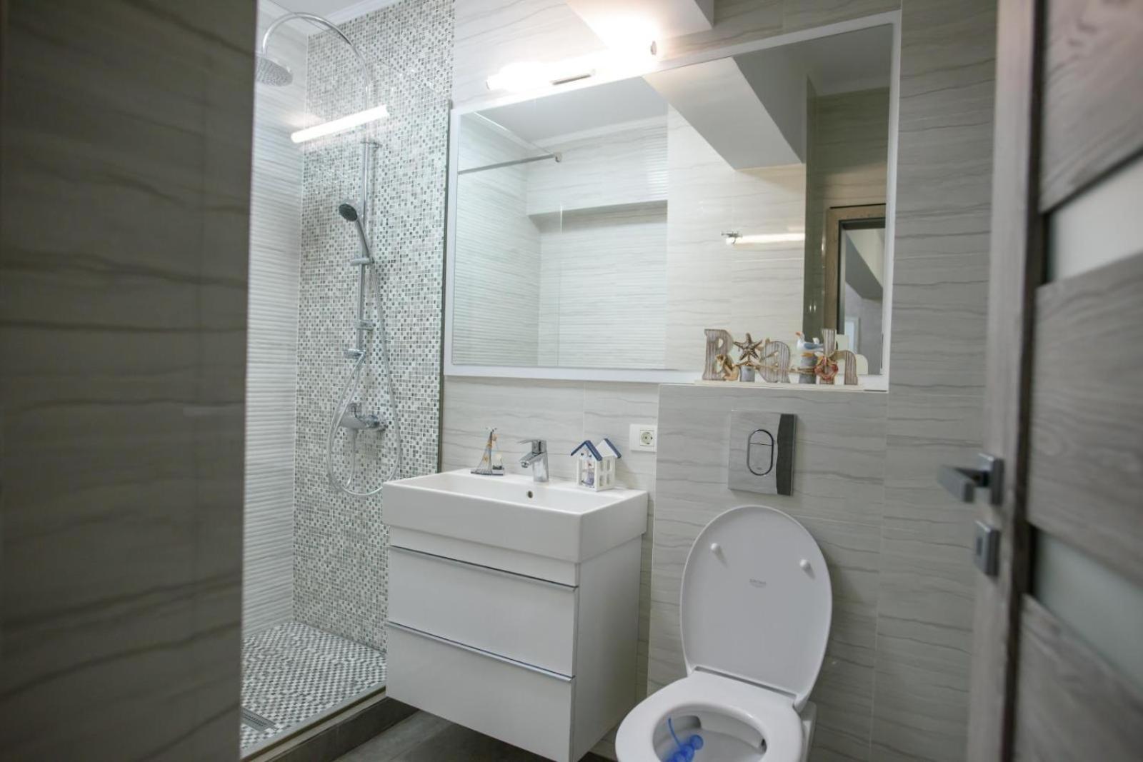 Sophia 2 & Moonlight Apartaments Mamaia Buitenkant foto